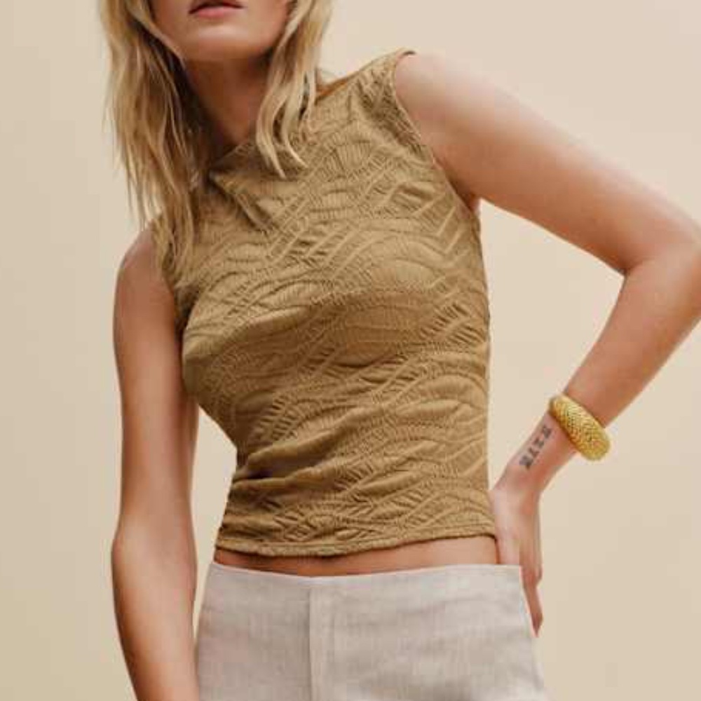 Reformation dusk knit Top in tan/gold